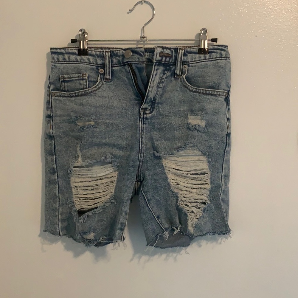 Light Wash Wild Fable Distressed Jean Shorts
